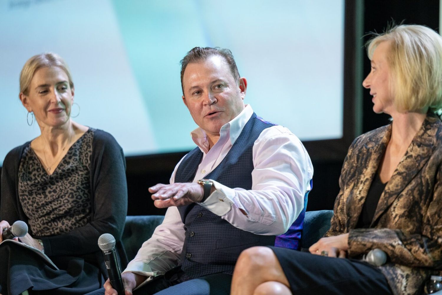 NEWPORT BEACH, CA - LaunchPad SBDC, Lunch, Networking & Exhibits at Aesthetics Tech Forum 2023, Thursday, Jan 26, 2023, at the Balboa Bay Resort. Photo by © Octane/Michael Baker